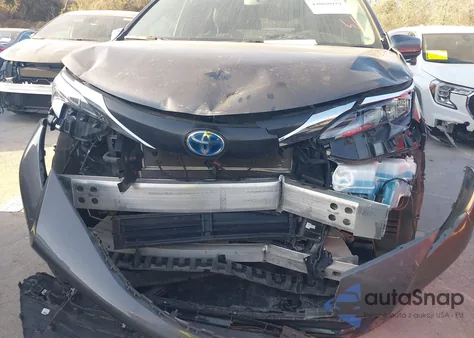 2025 Toyota Sienna Xle/Xle 8 Passenger z USA, uszkodzony, nr VIN 5TDYRKEC9SS238565